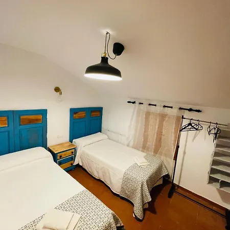 Hospedería Montaña Morciguillinas Hostal
